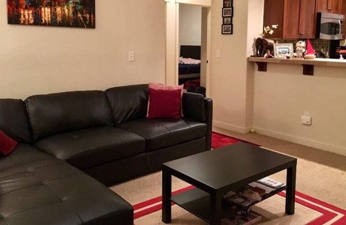 Beaverton Condo | Cozy 2Brm Modern Condo near MAXRail Intel Nvidia Nike, WiFi. 30-day min stay.