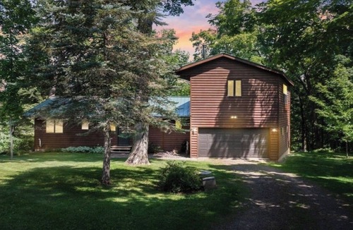 Cumberland Cabin | Cozy 3-bedroom cabin on beautiful Sand Lake in lovely Cumberland, WI.