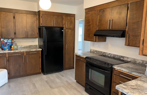 Yelm House | Cozy 3-bedroom retreat with big backyard - perfect for your South Sound getaway