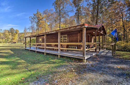 St George Cottage | Cozy Anchors Away Cabin Hideaway w/Fire Pit!