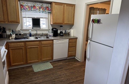 East Point Apartment | Cozy Apartment embedded in Kentucky mountains. Pet friendly.