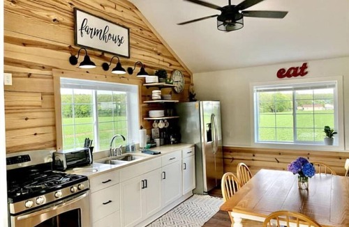 Pocomoke City House | Cozy Barn Loft: Country Views & Central to Beaches