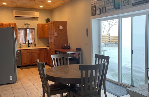 Watertown House | Cozy Cabin on Lake Kampeska!