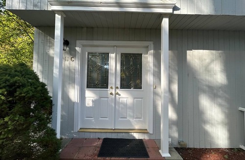 Attleboro Condo | Cozy, clean 2-bedroom getaway in Attleboro