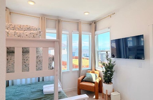 Bonney Lake House | Cozy Ensuite Room Near Mt Rainier and Seattle