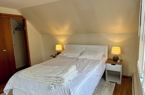 Mineola House | Cozy house in welcoming Mineola, Long Island