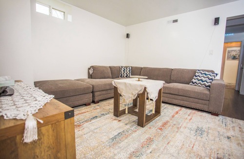 Spotsylvania House | Cozy private guest suite 1 bedroom/kitchentte/bathroom