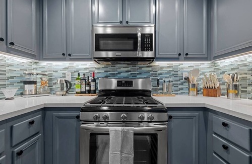 Ladera Ranch House | Cozy Stay for 6 | Reserved Garage Parking, Balcony & BBQ Grill