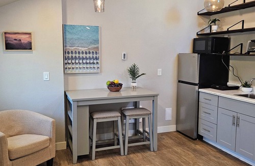 Salmon Creek Apartment | Cozy Studio with WiFi in awesome Vancouver WA!