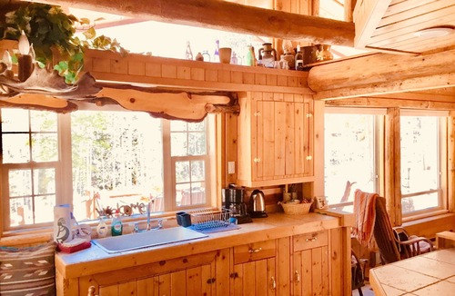 Buena Vista Cabin | Creek front Log Cabin, Mountain Views, ATV Trails, hiking, fishing