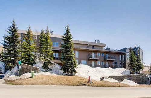 Mount Crested Butte Resort | Crested Butte Mountain Resort Properties by Vail Resorts