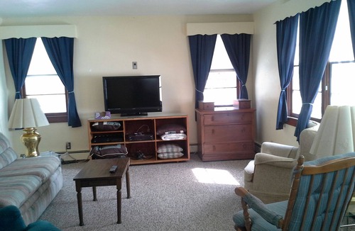 Angola Cottage | Crooked Lake Lakefront Cottage on First Basin
