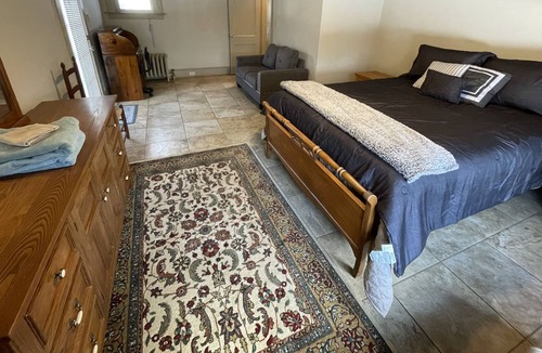 East Haven  Rutland County House | Cute Vermont house, close to ski mtn. and lakes