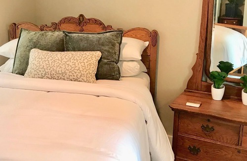 Davidson Cottage | Davidson's Blue Cottage