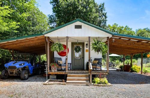 Dayton House | Dayton Cabin on 42-Acre Farm: Fish, Hike, Unwind!