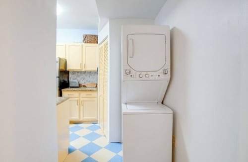 Trinidad Apartment | DC Getaway Near Capitol Hill With Private Parking!