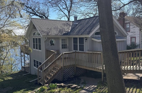 Delavan Lake House | Delavan Lakefront! The Avalon on Delavan