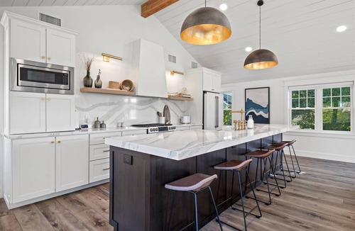 Village of Pewaukee House | Designer Home with Upper Balcony & Lake Views