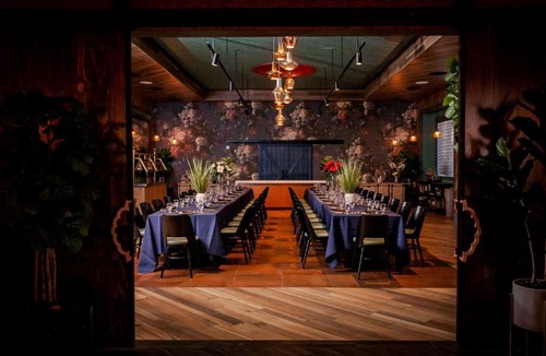 Downers Grove Hotel | DoubleTree Suites by Hilton Hotel & Conference Center Chicago-Downers Grove