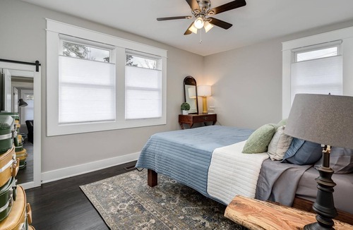 Murfreesboro Cottage | Downtown Cottage, walking distance to everything!