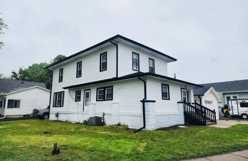 Creston Apartment | Downtown Creston Hideaway walk-in distance to uptown!