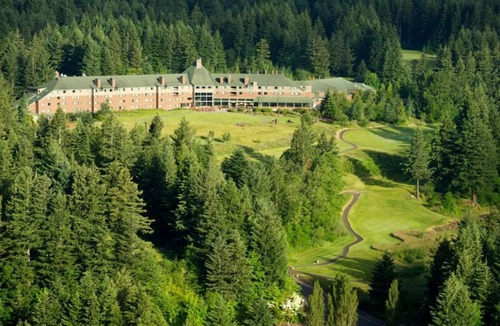 Stevenson House | Elegance in the Wild | Glamping in Washington