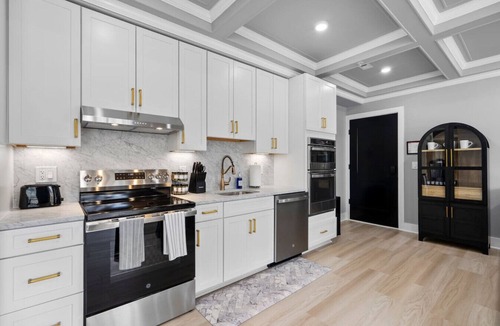 Trinidad Hotel | Elegant 5BR Condo+ Florida Ave | Room for Everyone