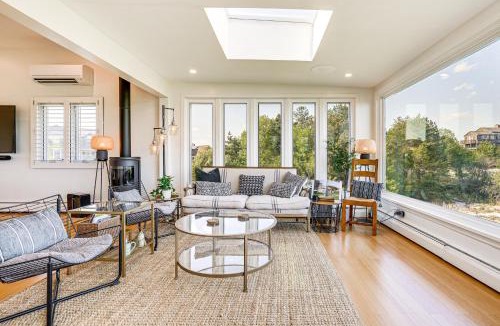Gloucester House | Elegant Gloucester Beach Getaway with Ocean Views!