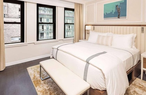 Central Park South Resort | Elegant Midtown Studio Plus at The Quin – Central Park & Broadway Nearby