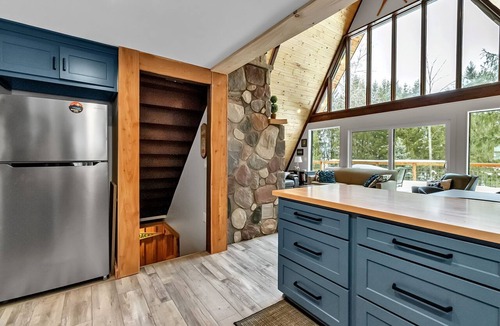 Little Valley Ski Chalet | Ellicottville Newly Remodeled A-Frame 4.7 Miles From the Village with a hot tub!