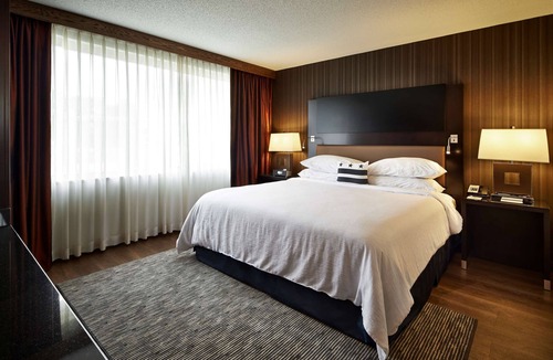 Friendship Heights Hotel | Embassy Suites by Hilton Washington DC Chevy Chase Pavilion