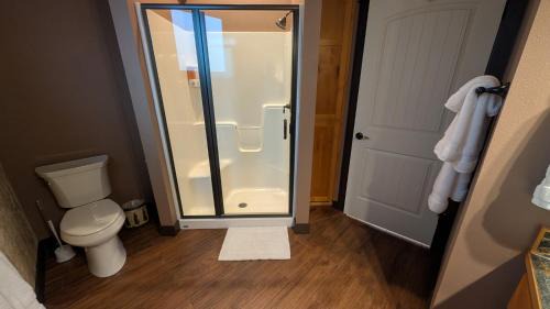 Amazon Apartment | Emerald Retreat