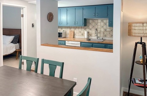 Waitsfield Condo | End-unit condo w/gas fireplace, pool, sauna, tennis, deck, ski locker, w/d