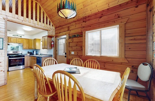 Warrens House | Entire Duplex w/Onsite resort amenities & UTV trails nearby