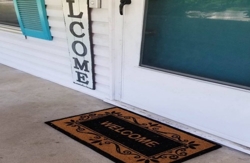 Cherry Street House | *Entire Home-Cherry St.-Dining-Shopping-Nightlife*