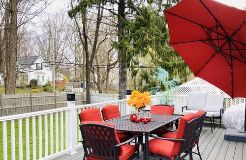 Framingham House | ENTIRE HOUSE|HOME THEATER|4-5 BEDROOMS|@FRAMINGHAM CENTRAL