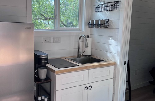 Seguin Cottage | Escape the Ordinary and Embrace the Tranquility of an Alpaca Ranch.