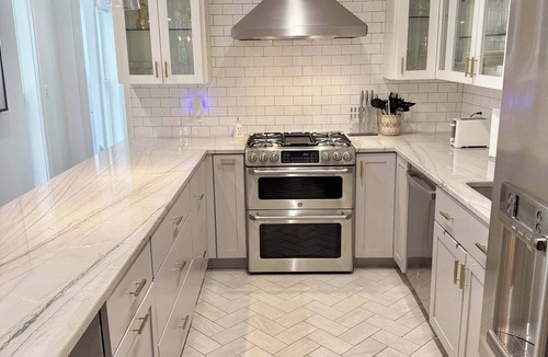 Shaw House | Essence of DC! Large family 4 bed 4 bath PKG x 2
