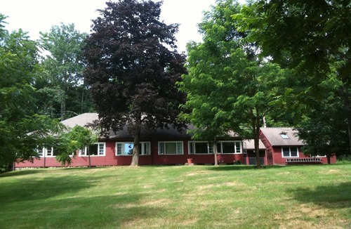 Bantam House | Expansive Countryside House, 7 Serene Acres with Pond & Woods