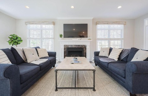 Buzzards Bay House | Expansive Oasis With Water Views, Walk To Beach!