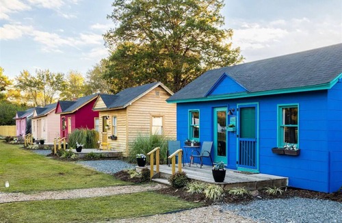 Cape Charles House | Experience Tiny House Weddings & Retreats