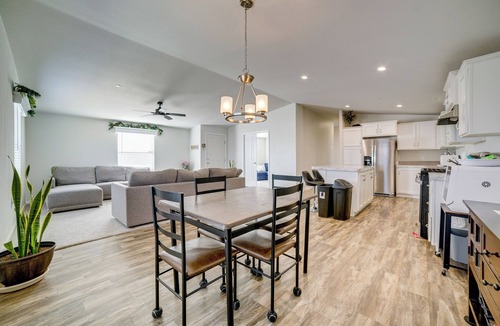 Wildomar House | Explore Temecula Wine Country! Mtn-View Home