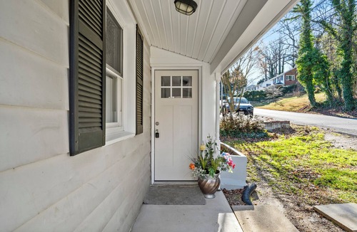 Port Republic House | Fabulous 5-bedroom house with AC in charming Port Republic. Walk to water/trail