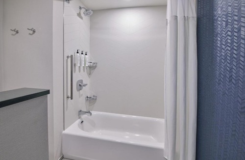 Des Plaines Hotel | Fairfield Inn & Suites by Marriott Chicago O'Hare