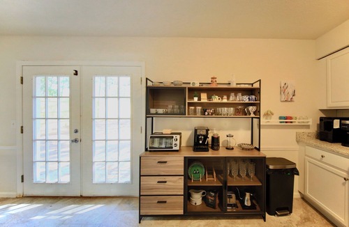 Covington House | Family-Friendly Covington Escape w/Fenced Backyard, Full Kitchen & Coffee Bar