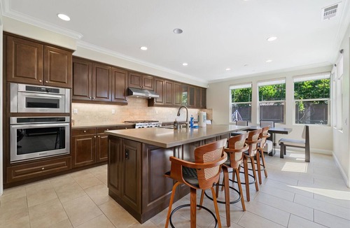 Lake Forest House | Family-Friendly Home Near University Park Irvine