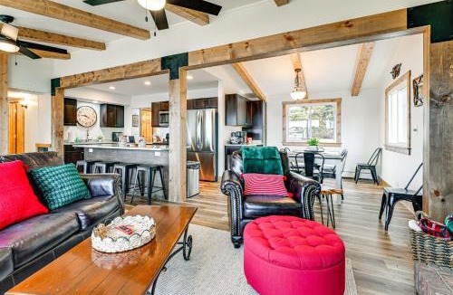 Tomahawk House | Family-Friendly Lakefront Retreat in Tomahawk!