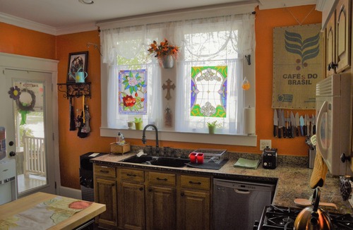 Midtown House | Fantastic master rental!