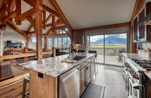 Nathrop Cabin | First Class Views! Granite Peaks-