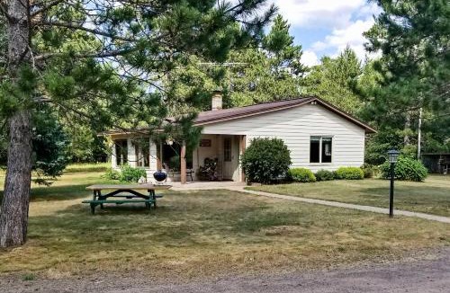 Lake Nebagamon House | Fish & Hike: Wooded Cabin 9 Mi to Lake Nebagamon!